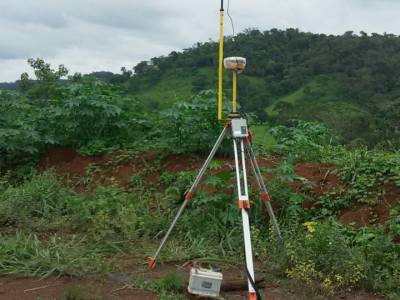 RTK_Base com radio externo para melhor captação do sinal com o rover_RTK.